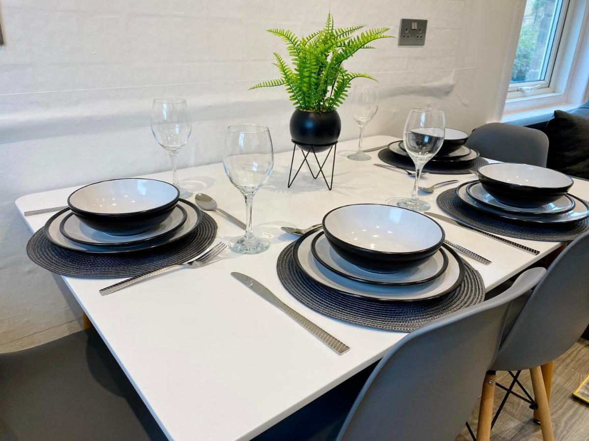 Chic Apartment In Central Bournemouth With Parking Zewnętrze zdjęcie
