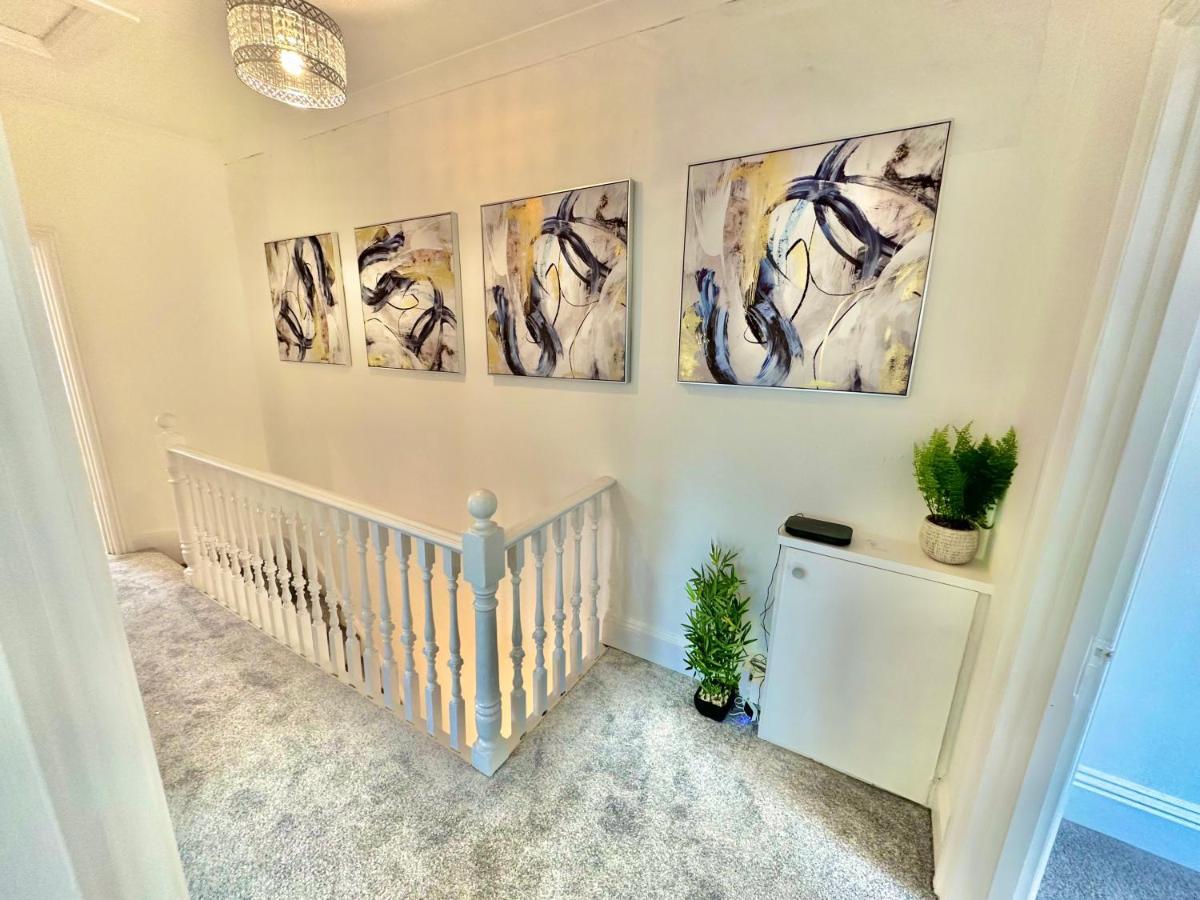 Chic Apartment In Central Bournemouth With Parking Zewnętrze zdjęcie